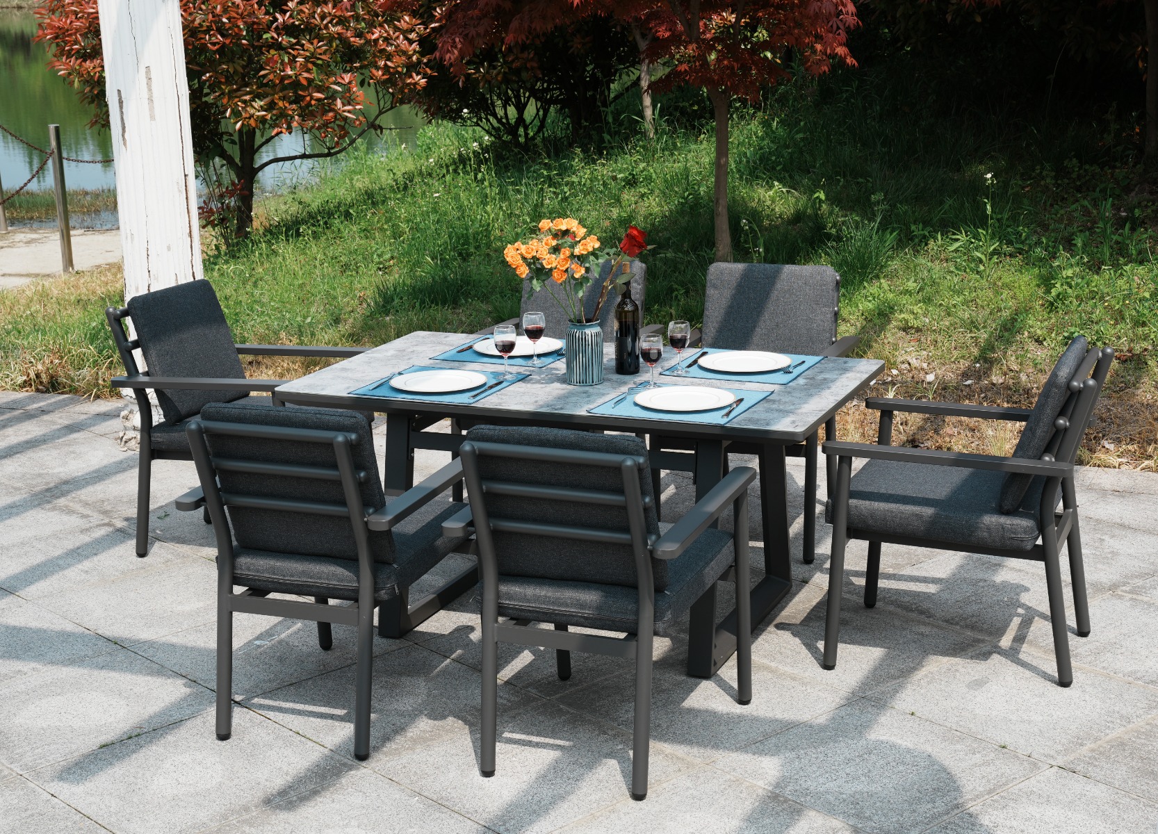 Deluxe Aluminium 6 Seat Dining Set with Patterned Table Top