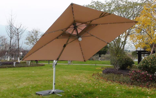 Deluxe 3m Square LED Cantilever Parasol in Cream