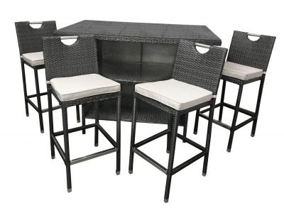 Open your Outdoor Kitchen with Bar Sets