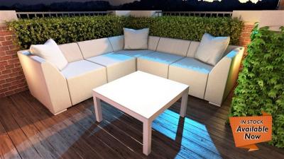 Replace Your Outdated Patio Furniture With Stylish Furniture